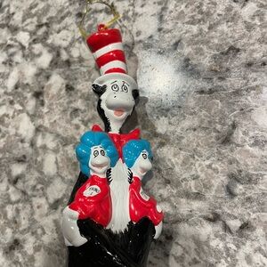 Hallmark Dr. Seuss Ornament - 2003 Cat in the hat with thing 1 and thing 2.